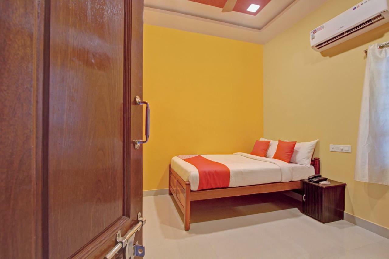 Vls Holiday Home Kanyakumari Buitenkant foto