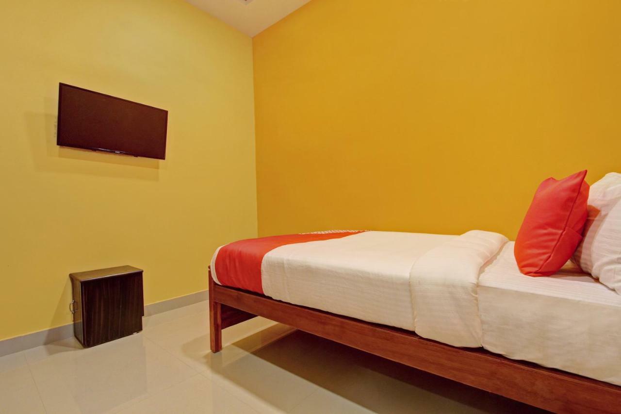 Vls Holiday Home Kanyakumari Buitenkant foto